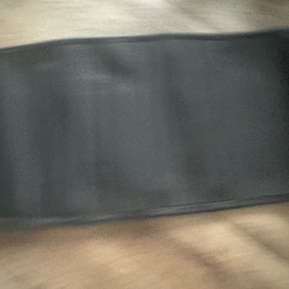 Waist Trainer with Velcro straps - Picture 4 of 7